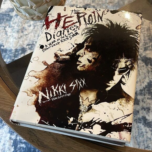 The Heroin Diaries: A Year in the Life of a Shattered Rock Star - Nikki Sixx - Picture 2 of 8